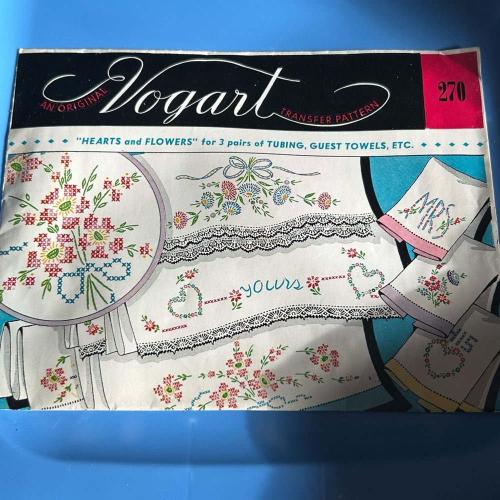 Vintage Vogart Transfer Pattern. 270. Hearts and Flowers